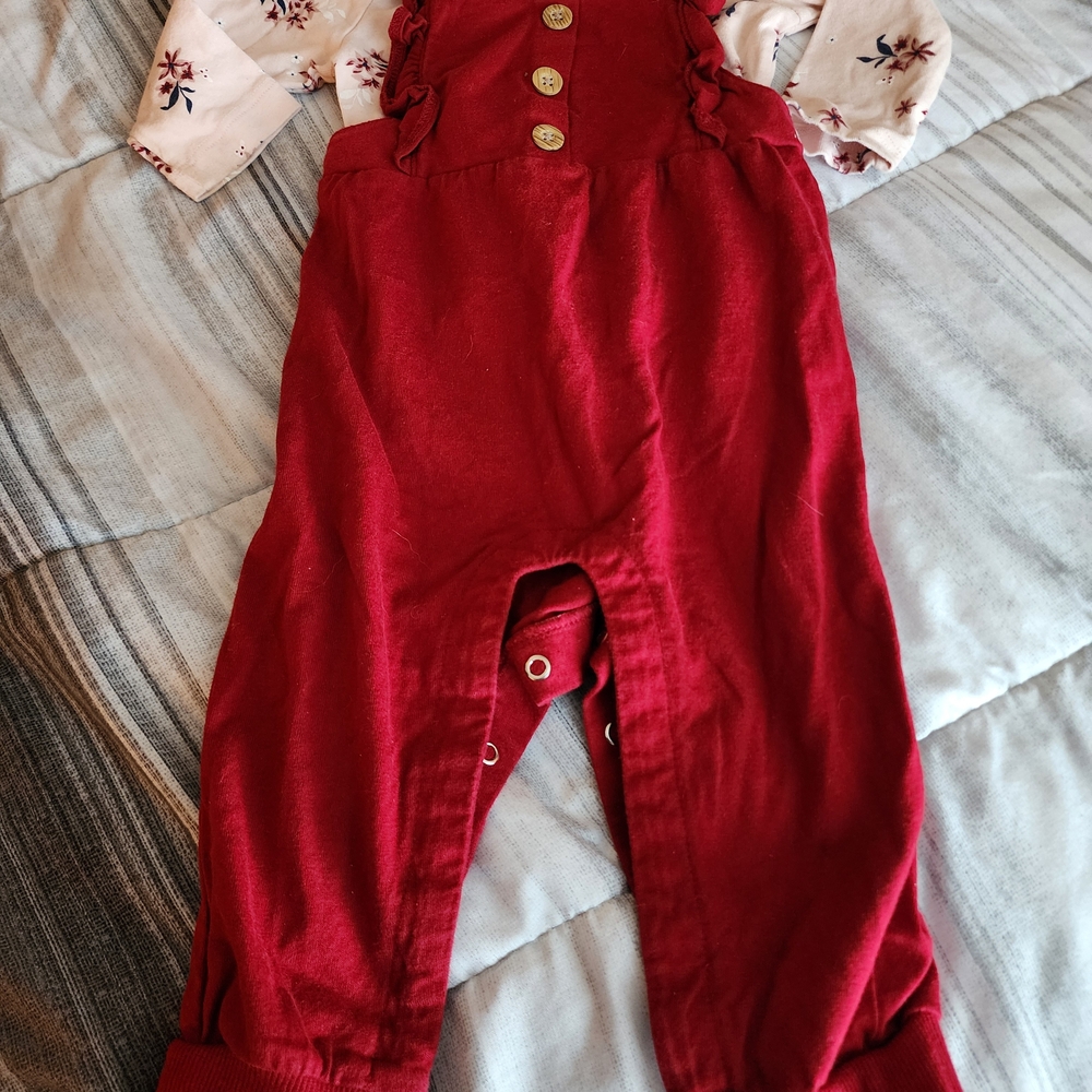 Matching Outfits - Picture 2 of 6